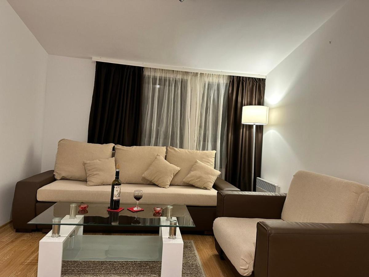 Aspen Luxury Apartamnet Razlog Exterior foto